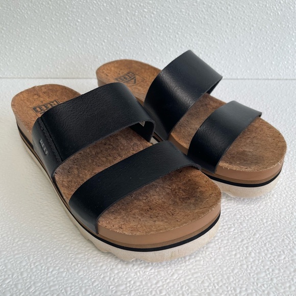Reef Shoes - Reef Women’s Cushion Vista Hi Faux Leather Black Slip-on Platform Sandals Size 6